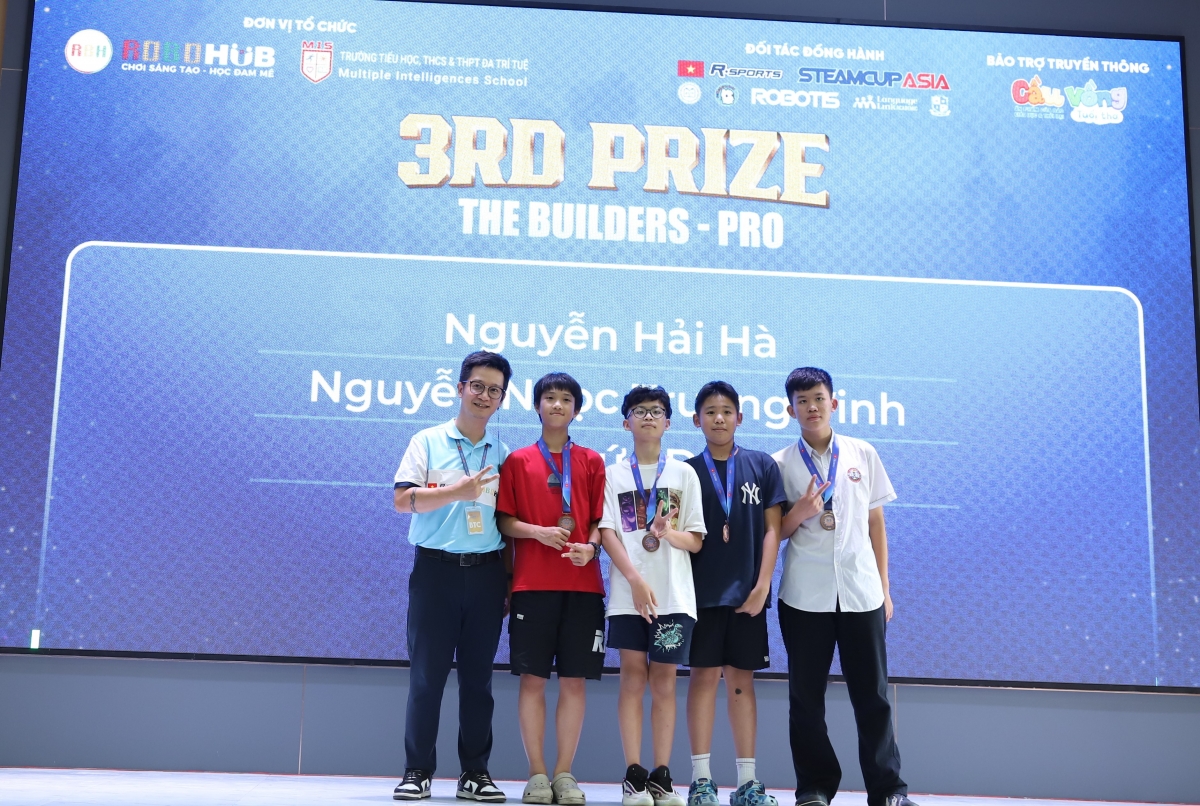 Tinh thần Fair-play xuyên suốt cuộc tranh tài Robotics tại STEAMCUP ASIA 2026