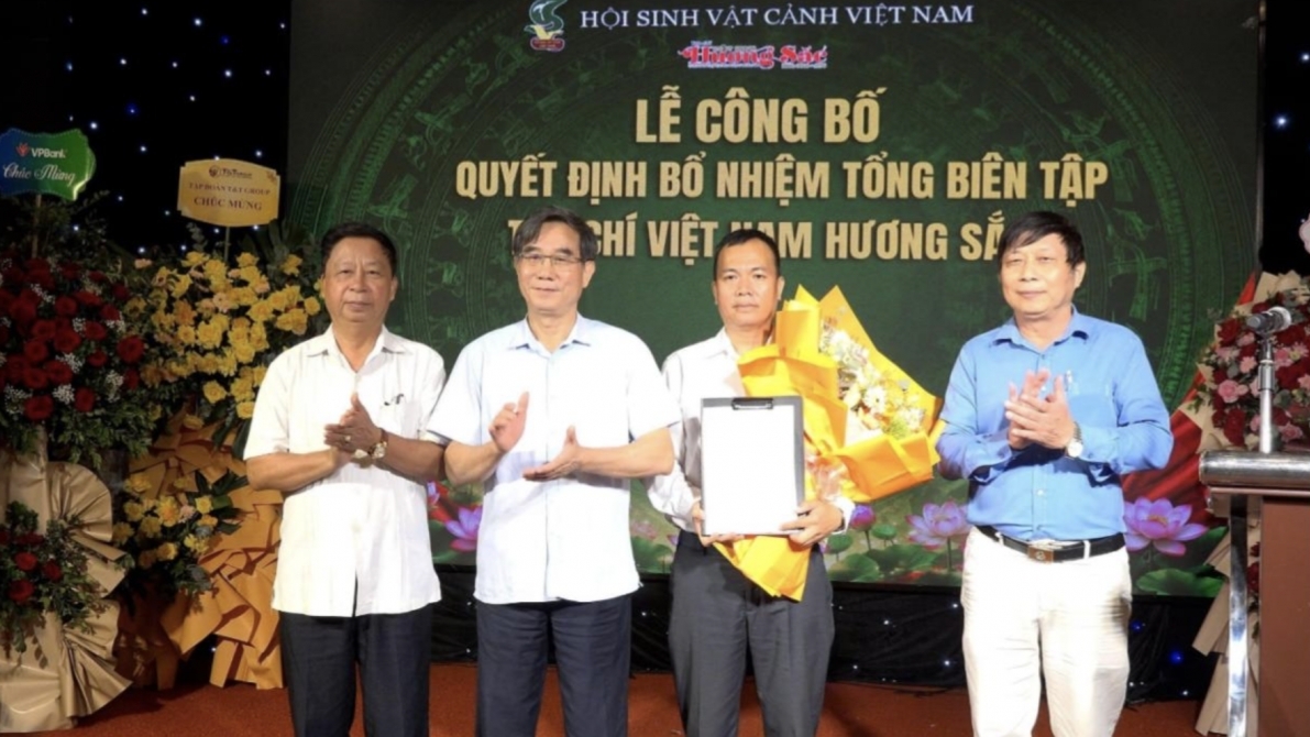 Nhà báo Lê Doãn Hưng được bổ nhiệm giữ chức Tổng Biên tập Tạp chí Việt Nam Hương sắc