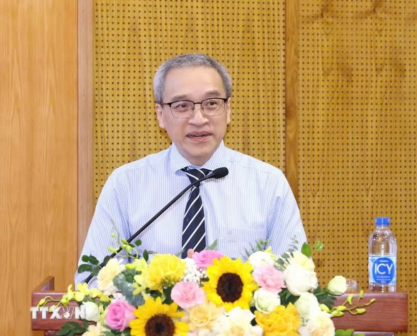 Báo chí phải khẳng định giá trị trong kỷ nguyên AI