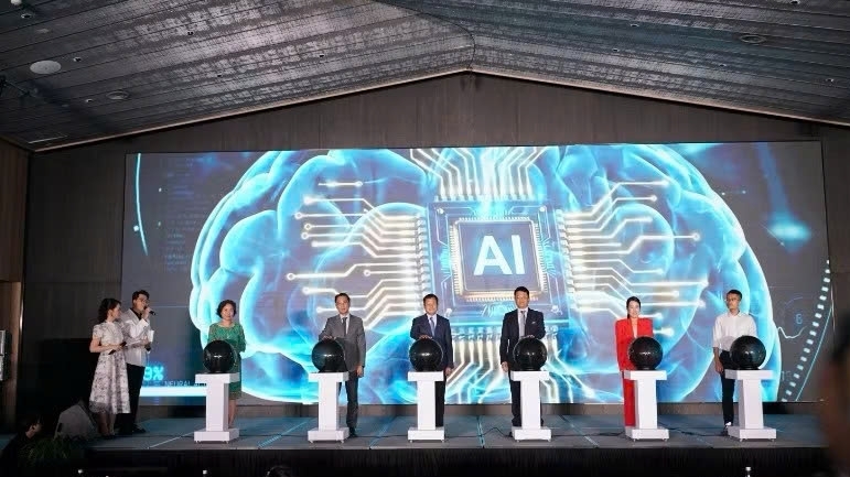 Phát động AI Thực chiến 2026 với giải thưởng một tỷ đồng và học bổng 1 triệu USD