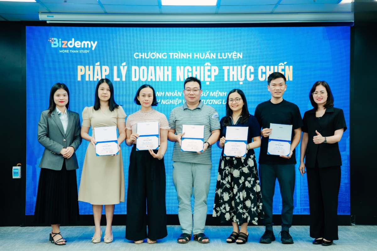 Nâng cao năng lực quản trị và kiểm soát rủi ro pháp lý: Chìa khóa giúp doanh nghiệp phát triển bền vững