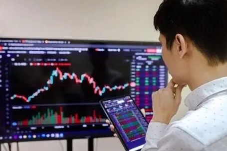Nhận định phiên giao dịch ngày 16/7: Hạn chế mở vị thế mua mới, tránh bắt đáy