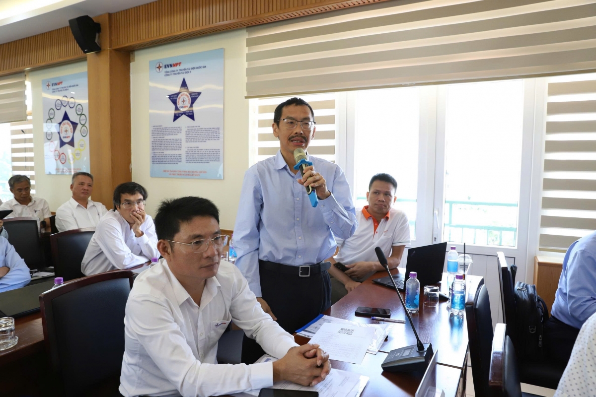 Doanh nghiệp cùng các nhà khoa học thảo luận về ứng dụng tự động hóa tiên tiến trong biến đổi và truyền tải điện năng