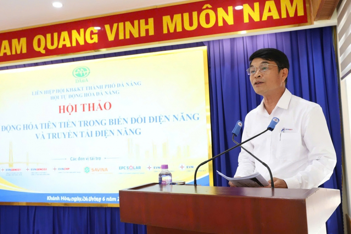 Doanh nghiệp cùng các nhà khoa học thảo luận về ứng dụng tự động hóa tiên tiến trong biến đổi và truyền tải điện năng.
