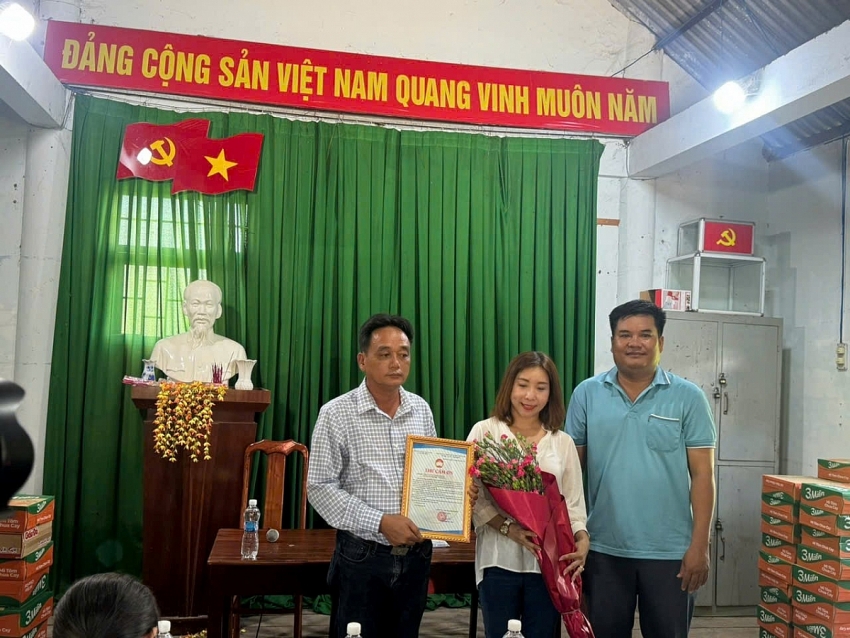 Tạp chí Tự động hóa Ngày nay đồng hành lan tỏa trách nhiệm cộng đồng, cùng người dân có hoàn cảnh khó khăn tại Buôn Đôn