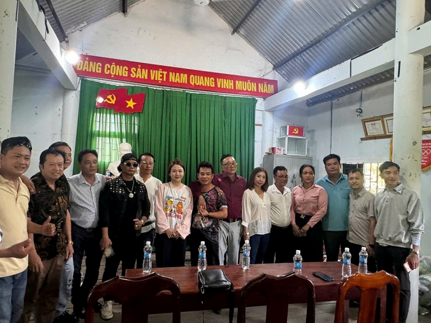 Tạp chí Tự động hóa Ngày nay đồng hành lan tỏa trách nhiệm cộng đồng, cùng người dân có hoàn cảnh khó khăn tại Buôn Đôn