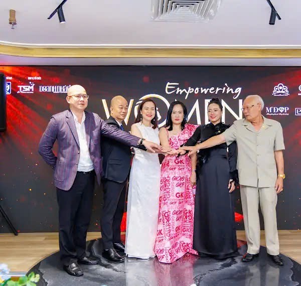 Trường Sơn Media bổ nhiệm Tổng Giám đốc mới, chính thức khởi động hành trình 10 năm “Bông hồng Quyền lực 2026”