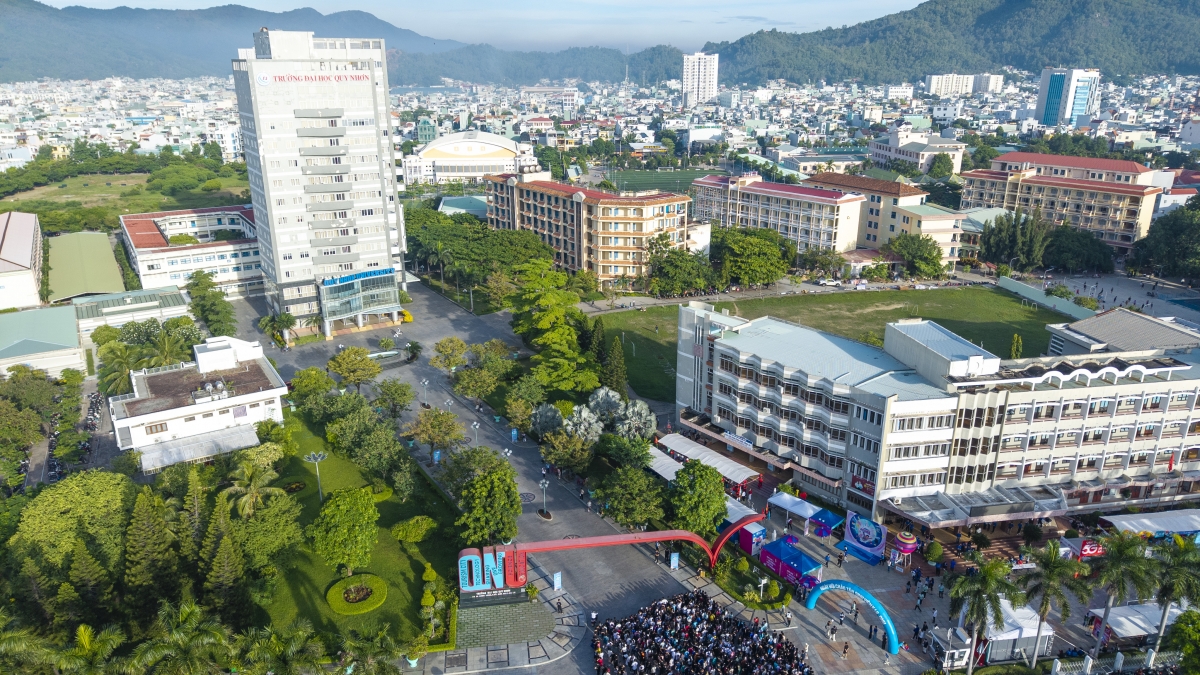 Đăng cai VCCA 2026: Trường Đại học Quy Nhơn khẳng định vai trò trung tâm kết nối đổi mới sáng tạo