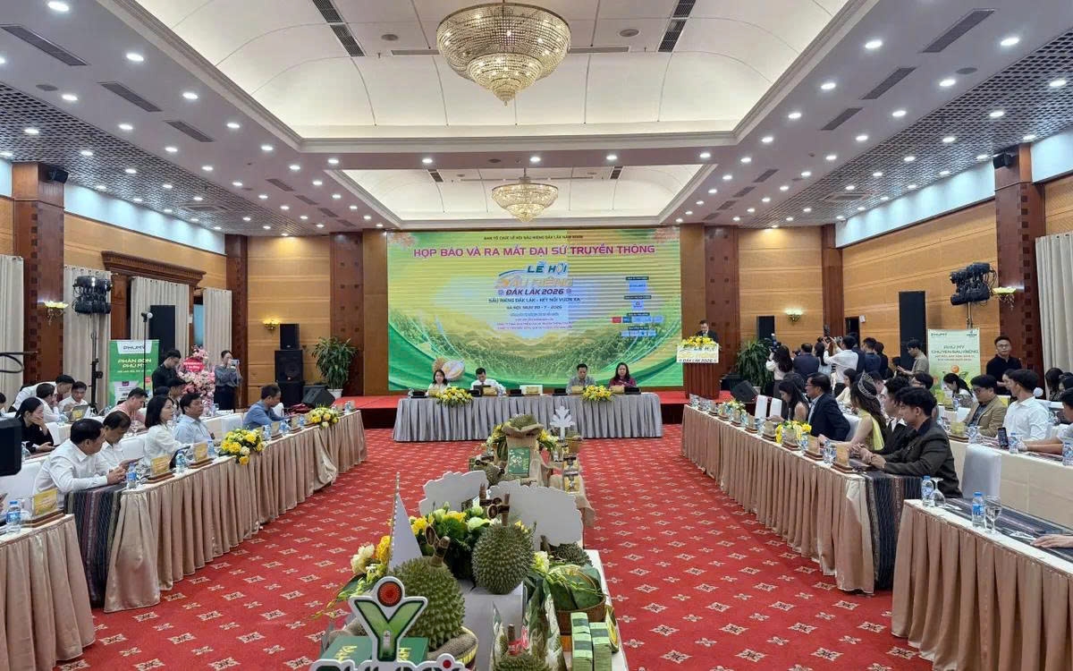 Quang cảnh buổi họp báo