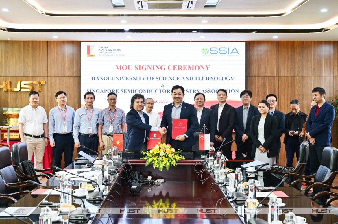 Phát triển nguồn nhân lực bán dẫn giữa Đại học Bách Khoa Hà Nội và Singapore