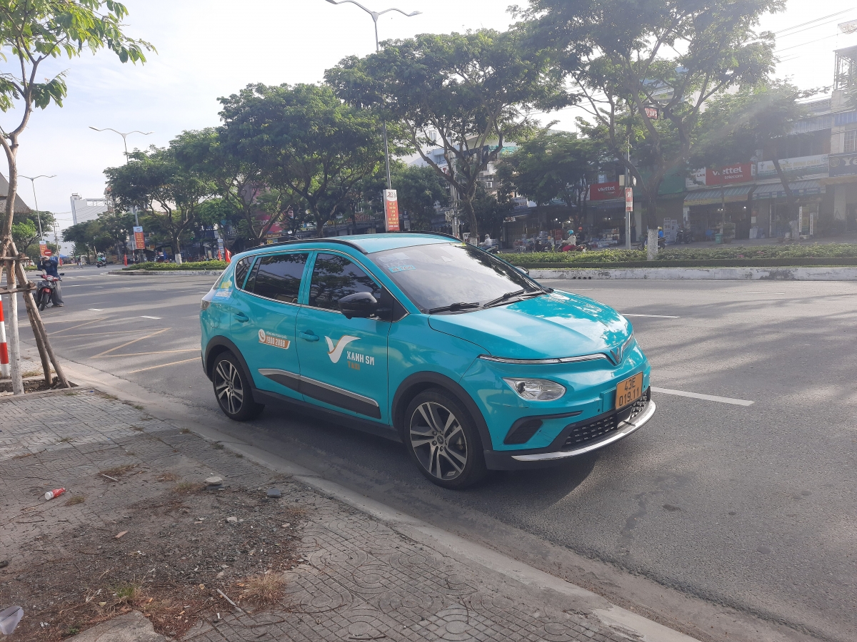 Taxi điện trở thành phòng thí nghiệm vận hành