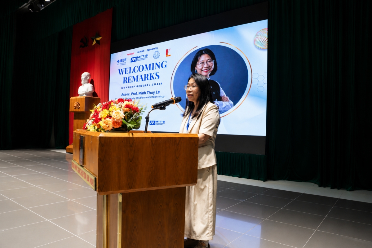 Đại học Bách khoa Hà Nội kết nối cộng đồng nghiên cứu vi sóng Đông Nam Á, mở rộng cơ hội cho nhà khoa học trẻ