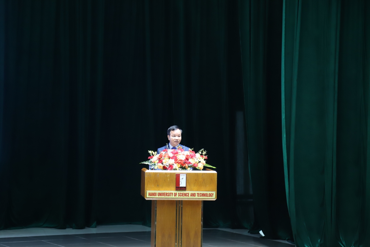 Đại học Bách khoa Hà Nội kết nối cộng đồng nghiên cứu vi sóng Đông Nam Á, mở rộng cơ hội cho nhà khoa học trẻ