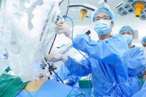 Ứng dụng thiết bị một cổng Single-site trên robot thế hệ mới trong điều trị ung thư