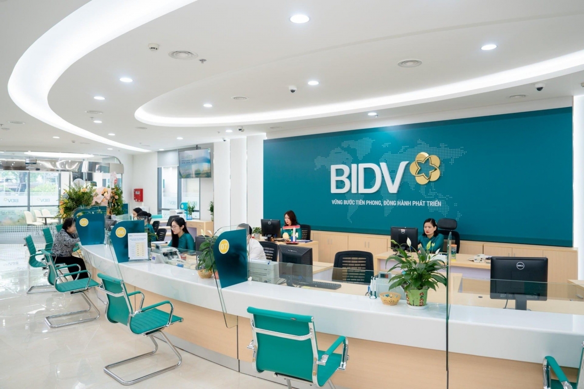 Tin tức ngân hàng nổi bật tuần qua: VPBank cải thiện chất lượng tài sản nhờ quản trị rủi ro và công nghệ