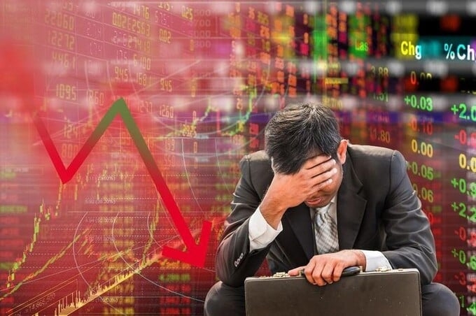 Thị trường chứng khoán ngày 14/8: VN-Index lao dốc gần 37 điểm, cổ phiếu VIC giảm mạnh