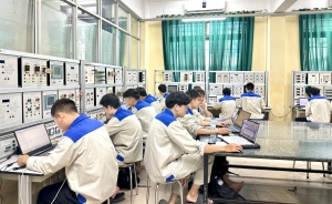 Điểm chuẩn ngành Tự động hóa vụt cao, trang bị gì cho người học từ bậc phổ thông đến đại học?