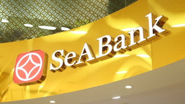 Thị trường chứng khoán ngày 27/8: Thị trường thận trọng trước kỳ nghỉ, SSB tăng trần giữa phiên phân hóa