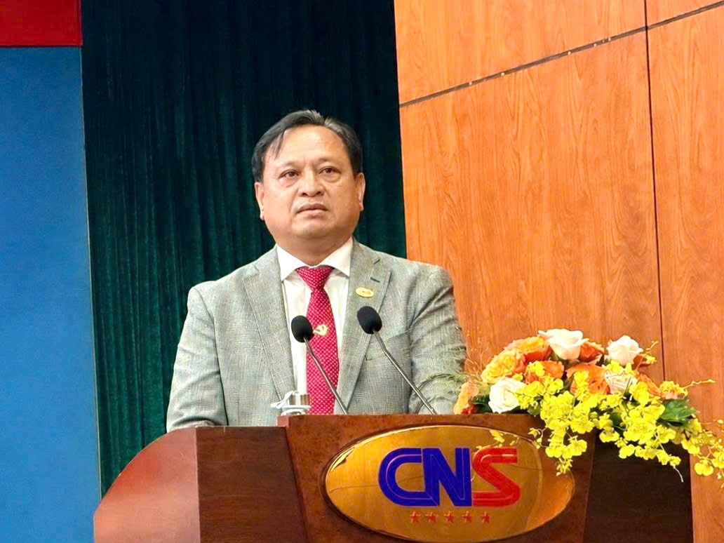 Ông Trần Phi Long - Bí thư Đảng ủy, Chủ tịch Hội đồng thành viên CNS phát biểu khai mạc chương trình. Ảnh: Nart Thái