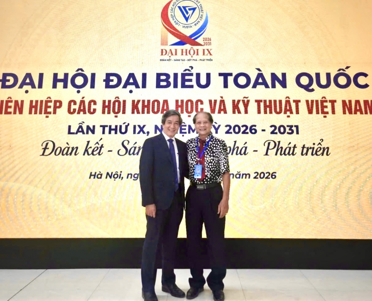 Hai Phó Chủ tịch VAA tham gia Ban Chấp hành Liên hiệp Hội Việt Nam khóa IX