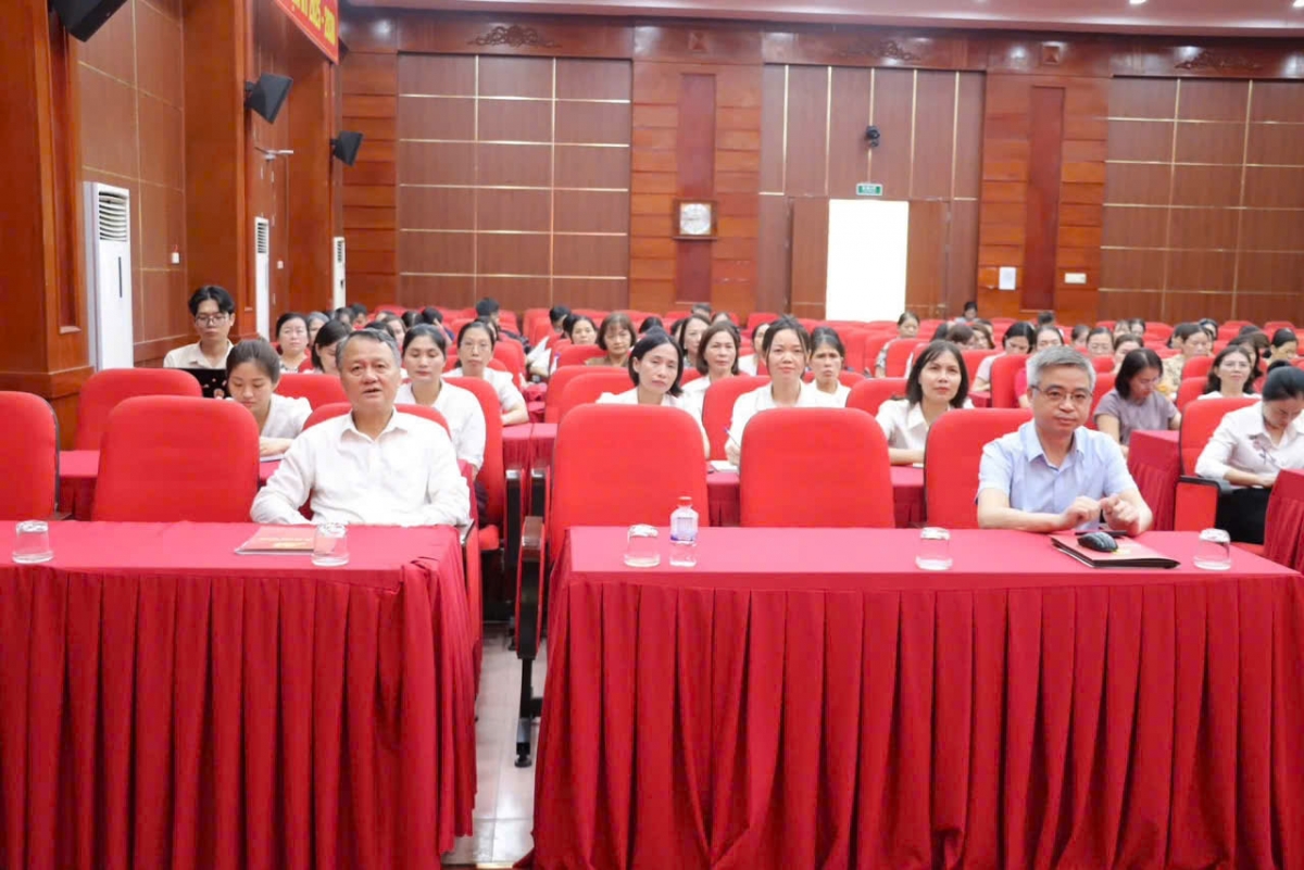 Phú Xuyên 'mở khóa' quản trị trường học bằng dữ liệu và AI