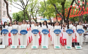 Trường THPT Nguyễn Gia Thiều 77 năm miệt mài nuôi dưỡng tài năng cho đất nước