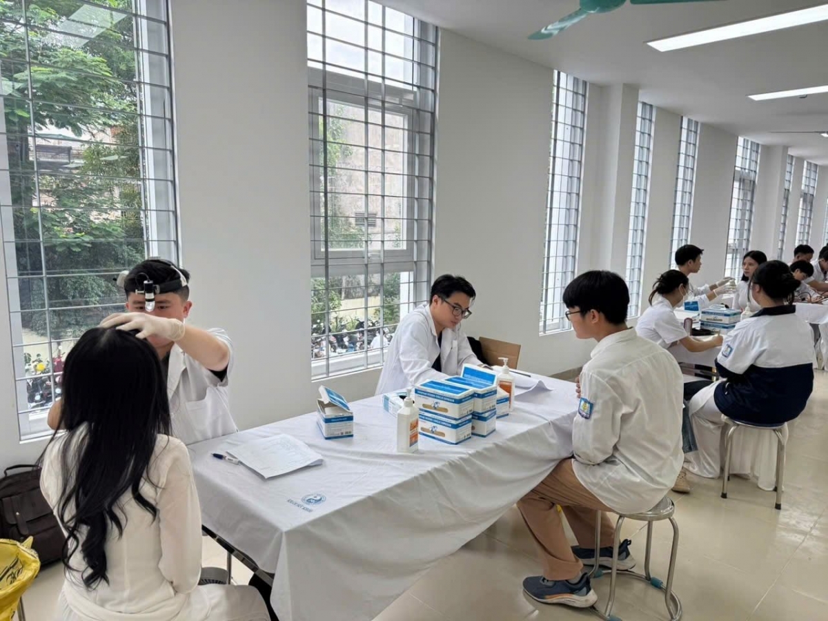 Trường THPT Nguyễn Gia Thiều 77 năm miệt mài nuôi dưỡng tài năng cho đất nước