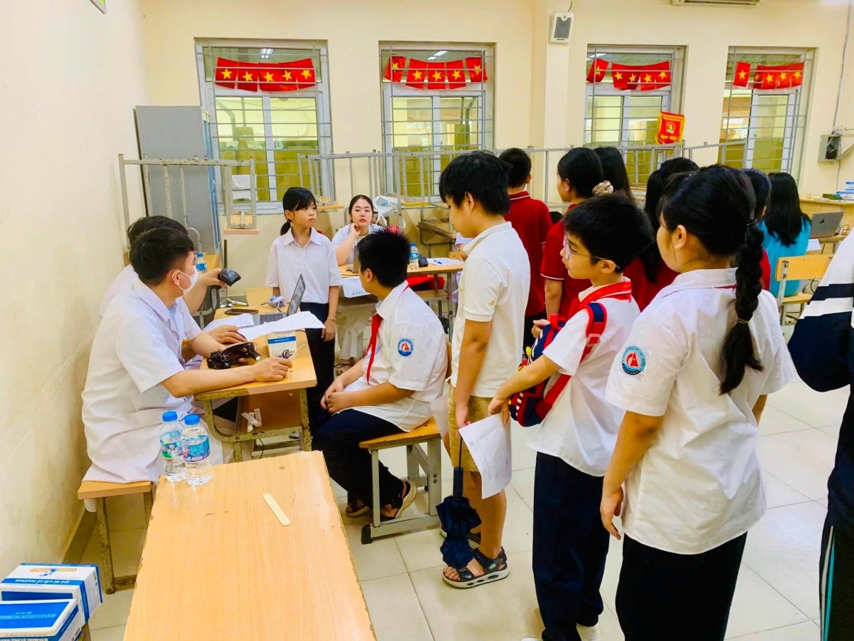 Ngày 28/8/2026, Trường THCS Cát Linh tổ chức chương trình khám sức khỏe đầu năm học cho học sinh tại số 31 Cát Linh, phường Ô Chợ Dừa, TP. Hà Nội