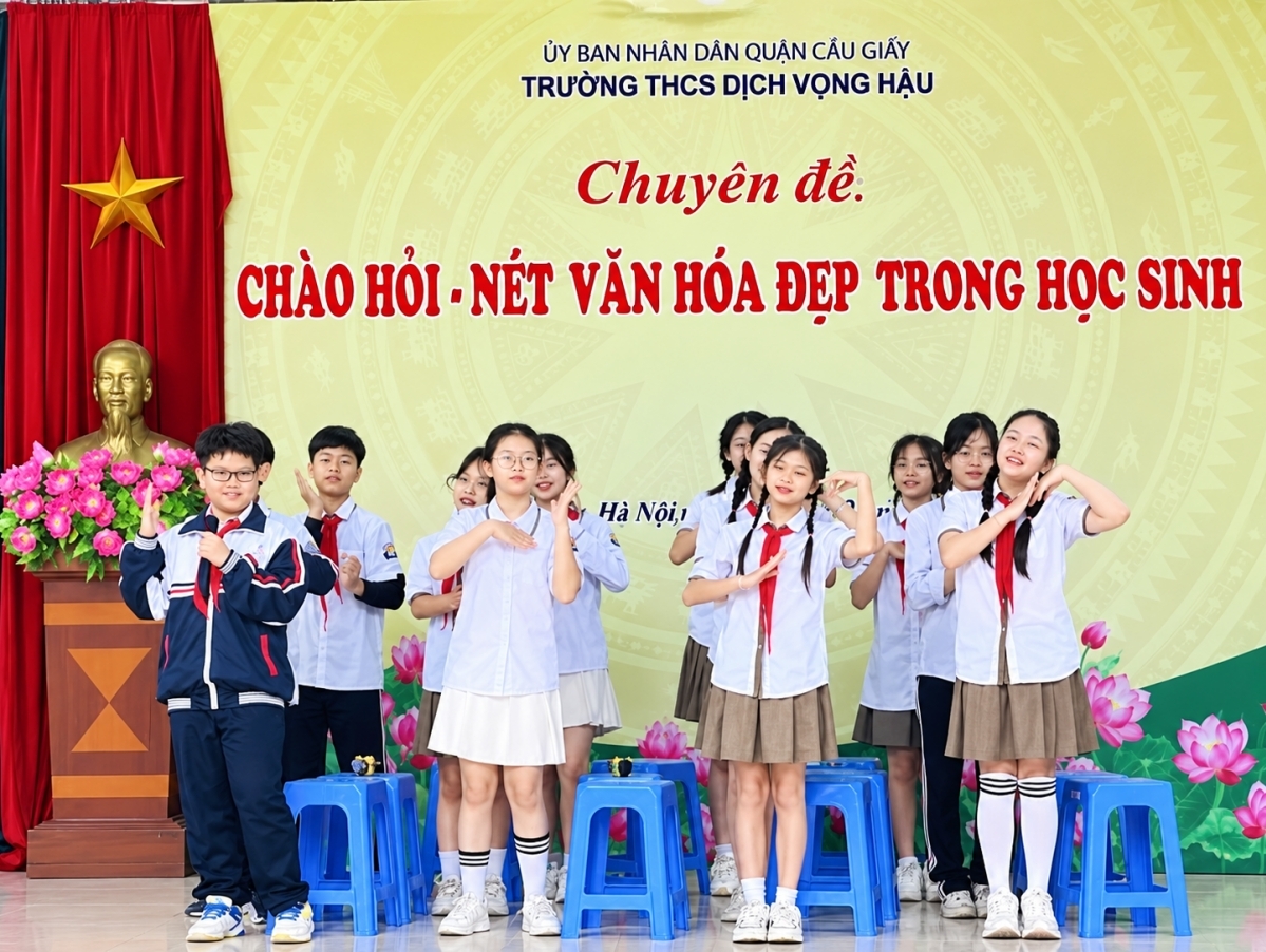 Trường THCS Dịch Vọng Hậu: Khẳng định vị thế trong kỷ nguyên mới
