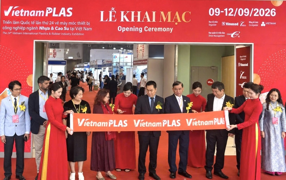 Lễ khai mạc Triển lãm Quốc tế lần thứ 24 về máy móc thiết bị công nghệp ngành nhựa và cao su Việt Nam năm 2026 (VietnamPlas 2026)