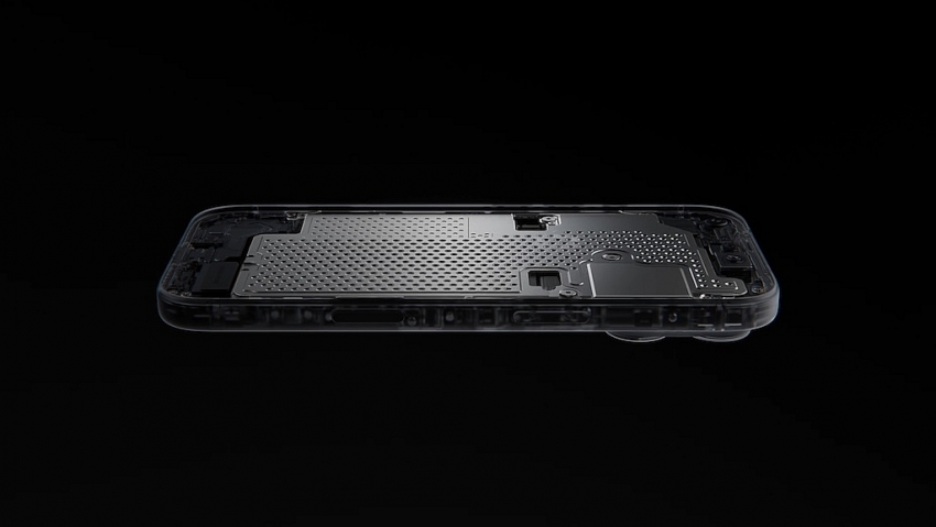 Apple ra mắt iPhone 18 Pro: Màu đỏ burgundy gây chú ý, camera lần đầu có khẩu độ cơ học