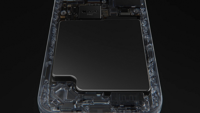 Apple ra mắt iPhone 18 Pro: Màu đỏ burgundy gây chú ý, camera lần đầu có khẩu độ cơ học