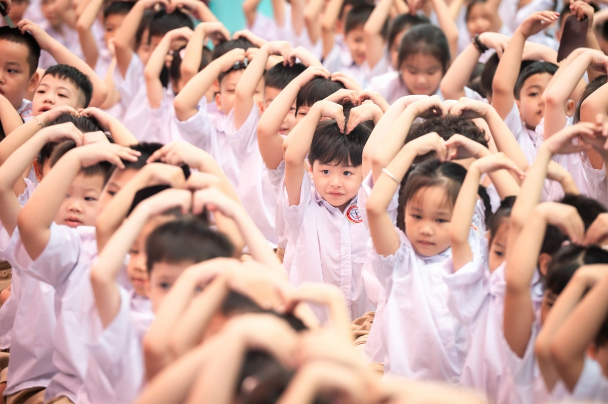 Học sinh Hà Nội học cách sử dụng năng lượng an toàn, tiết kiệm