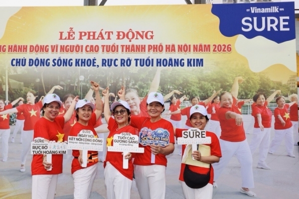 Vinamilk Sure đồng hành cùng người cao tuổi chủ động sống khỏe