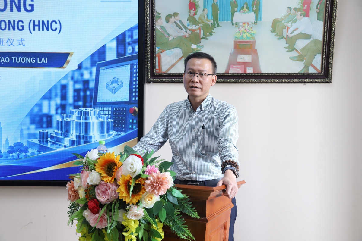 TS. Đỗ Nguyên Hưng - Tổng Thư ký VAA phát biểu tại chương trình bế mạc khóa bồi dưỡng.Ảnh: Duyên Nguyễn