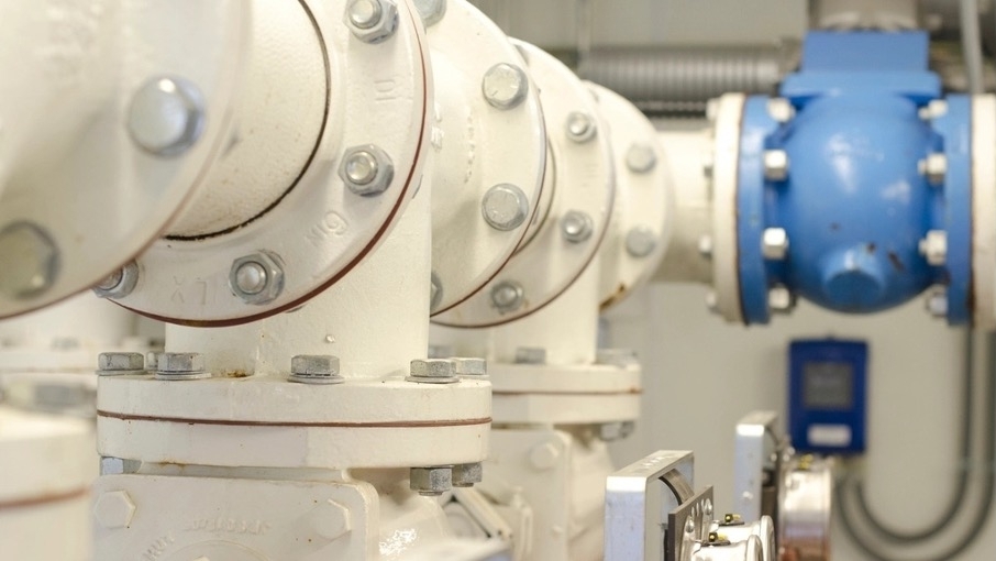 SCADA chạy tốt mỗi ngày nhưng dữ liệu biến mất sau vài tuần: Vì sao nhà máy cần thêm lớp Historian