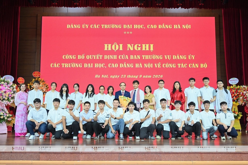 GS.TS.BS. Nguyễn Hữu Tú: Từ bác sĩ gây mê đến người đứng đầu Trường Đại học Y Hà Nội
