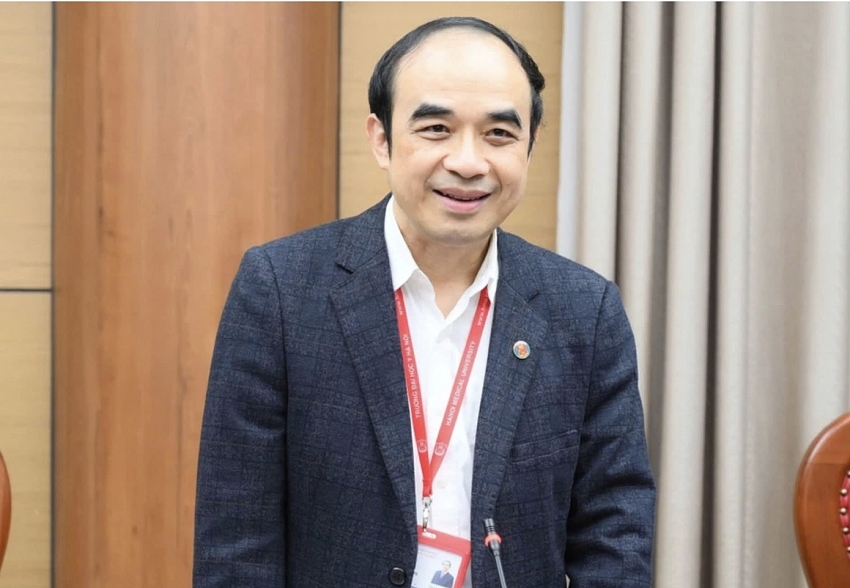 GS.TS.BS. Nguyễn Hữu Tú: Từ bác sĩ gây mê đến người đứng đầu Trường Đại học Y Hà Nội
