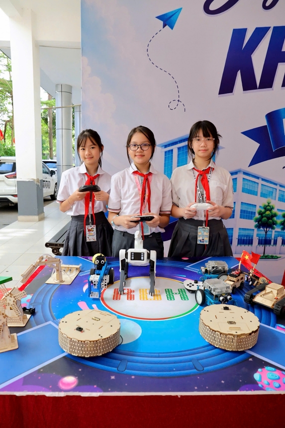 Từ chiếc mũ rơm đến AI: Hành trình học tập không ngừng ở Phường Cầu Giấy - Thành phố Hà Nội