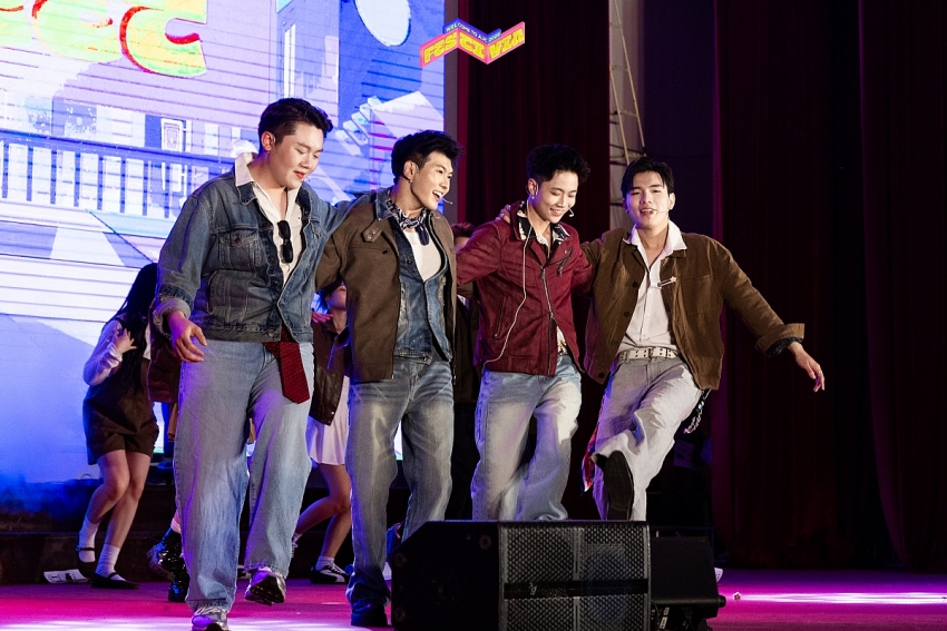 Đêm nhạc Welcome to AJC 2026: Festivia - Lễ hội âm nhạc của tuổi trẻ trường Báo