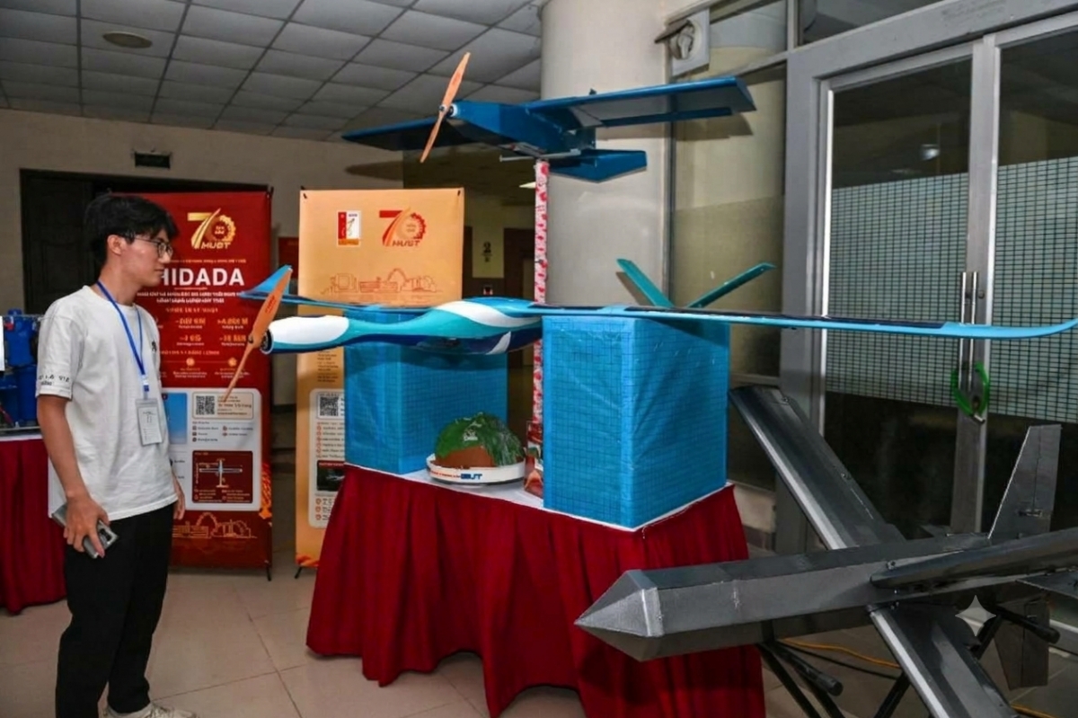 Hơn 180 sản phẩm khoa học - công nghệ khắc họa dấu ấn 70 năm Bách khoa Hà Nội