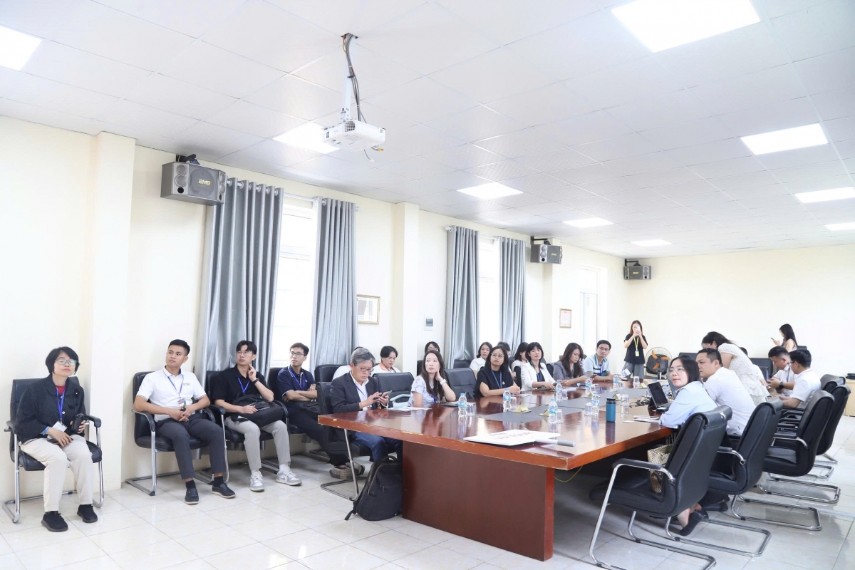 Nhà máy thông minh: Từ tự động hóa đến vận hành tự chủ