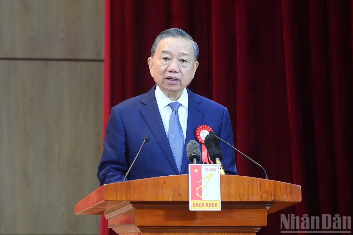 Đại học Bách khoa Hà Nội hướng tới vị thế đại học nghiên cứu xuất sắc, phụng sự quốc gia