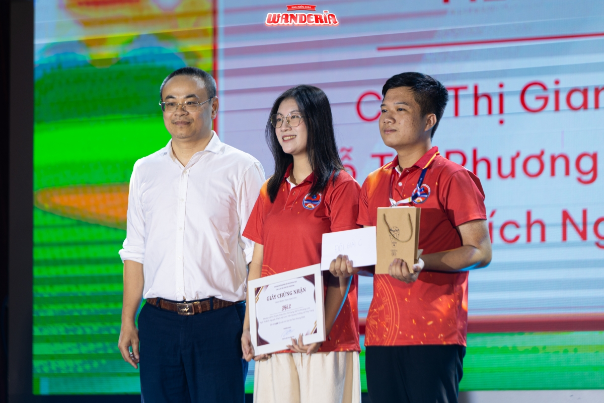 Dàn ca sĩ đình đám “thắp lửa” đêm đại nhạc hội Khai Niên 2026: WANDERIA