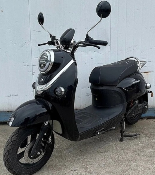 Đột phá công nghệ NEV: Mô tô điện Chery tích hợp sạc ô tô và tính năng V2L
