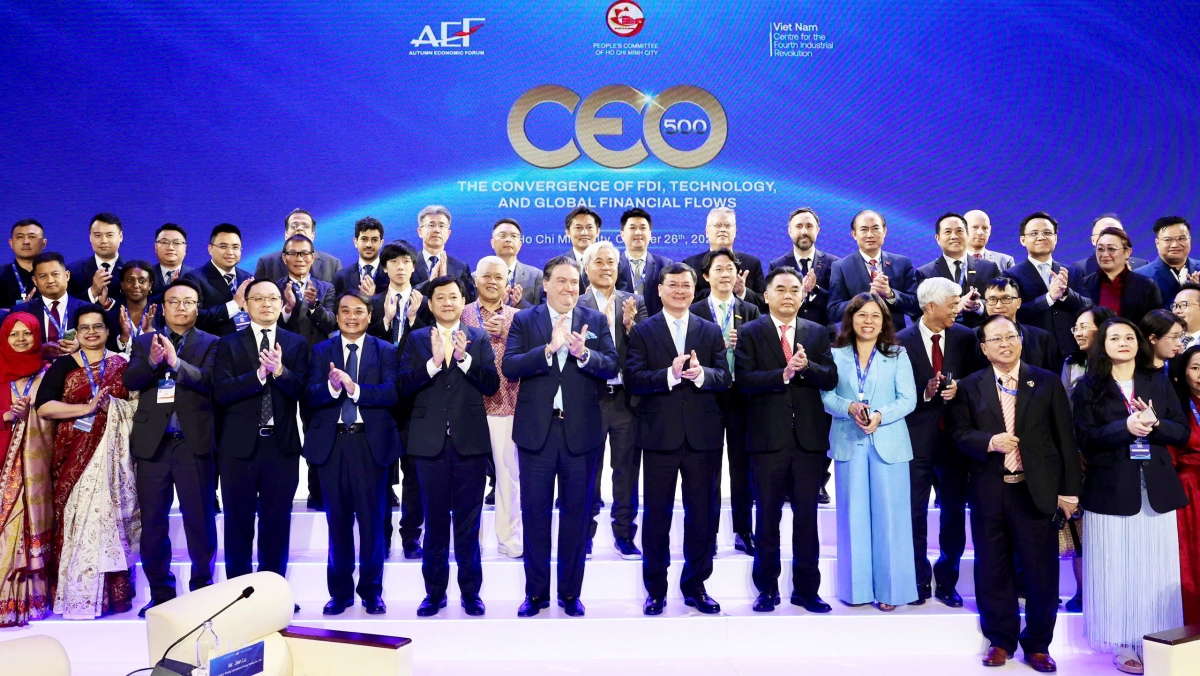TP. Hồ Chí Minh kết nối dòng vốn, công nghệ và các động lực tăng trưởng mới
