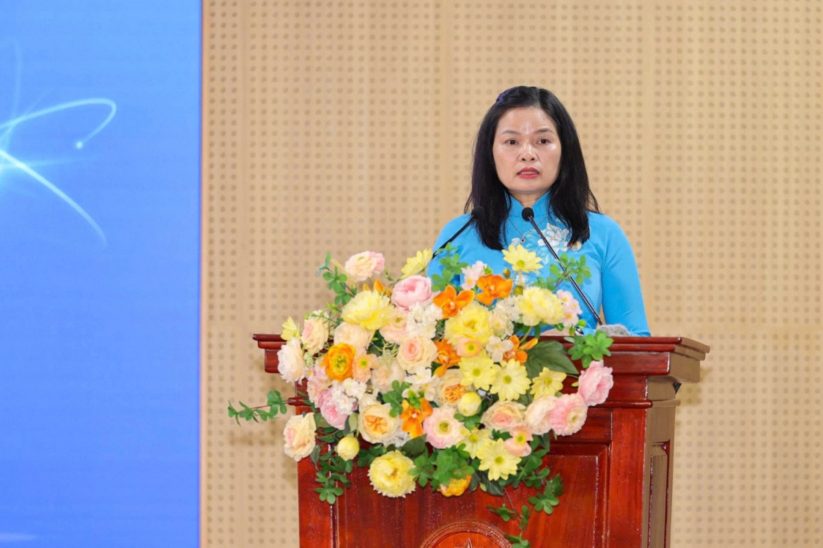 Bà Lê Thị Đức, Phó Chủ tịch Công đoàn Công Thương Việt Nam.