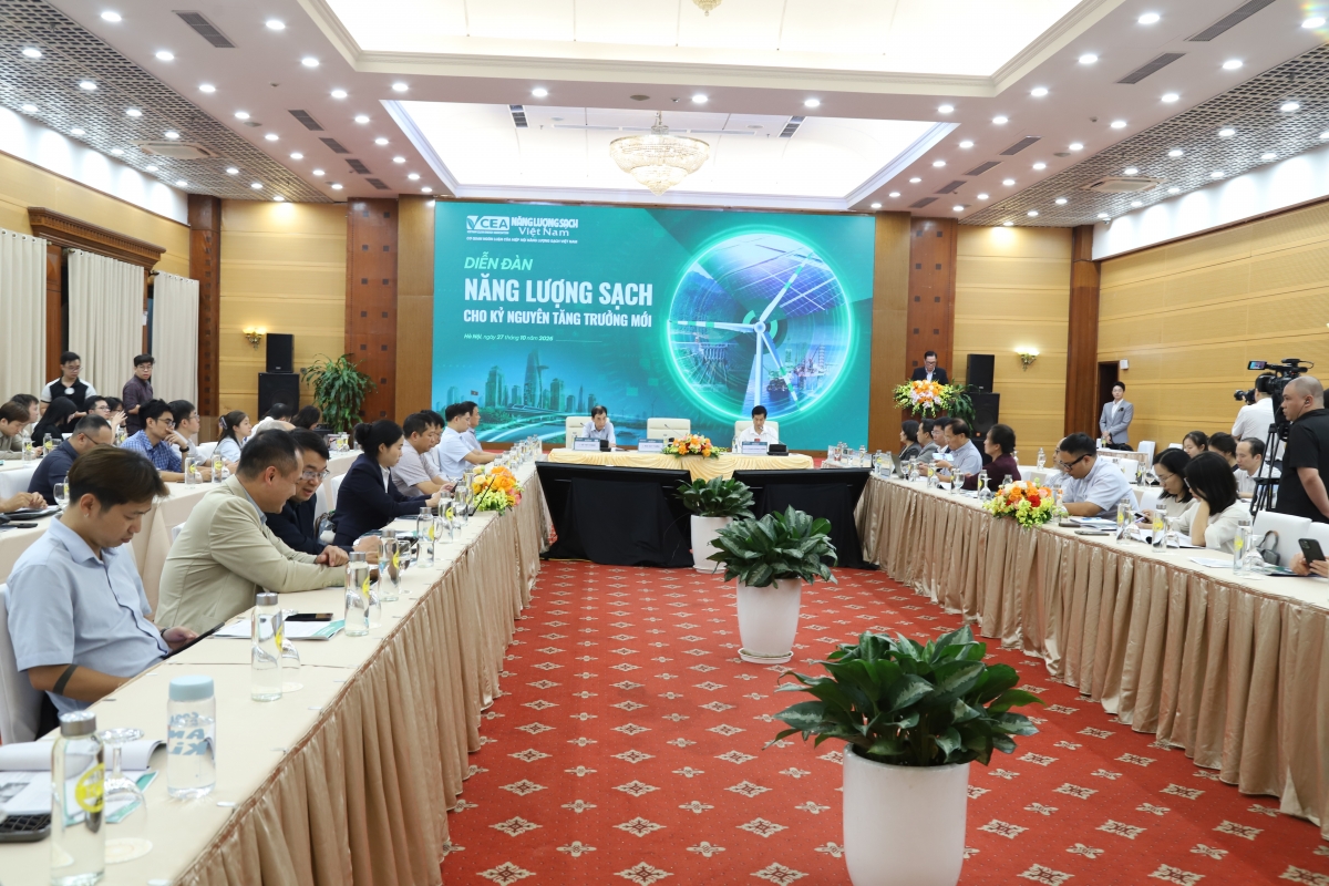 Quang cảnh diễn đàn. Ảnh: Duyên Nguyễn