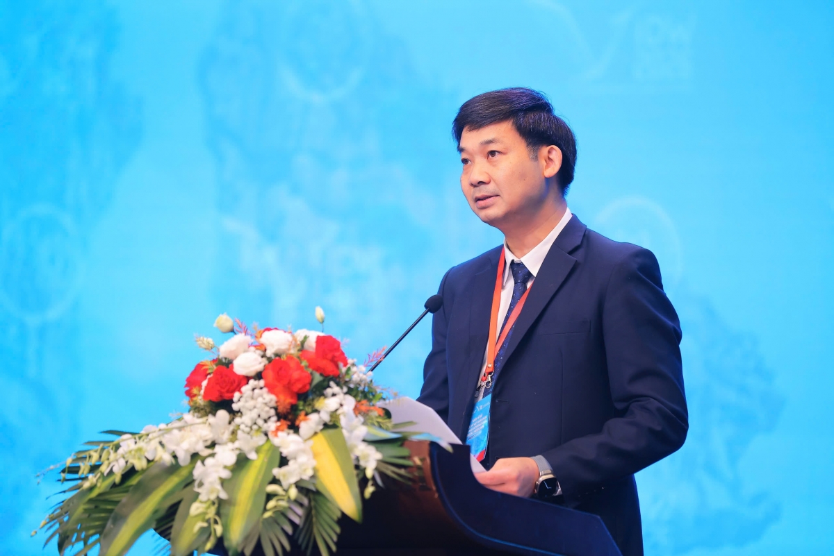 Ông Nguyễn Văn Công, Phó Chủ tịch UBND TP Quảng Ninh phát biểu khai mạc sự kiện. Ảnh: MOST