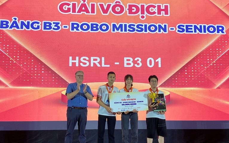 14 doi gianh giai robotacon wro 2023 cua viet nam san sang giao luu quoc te